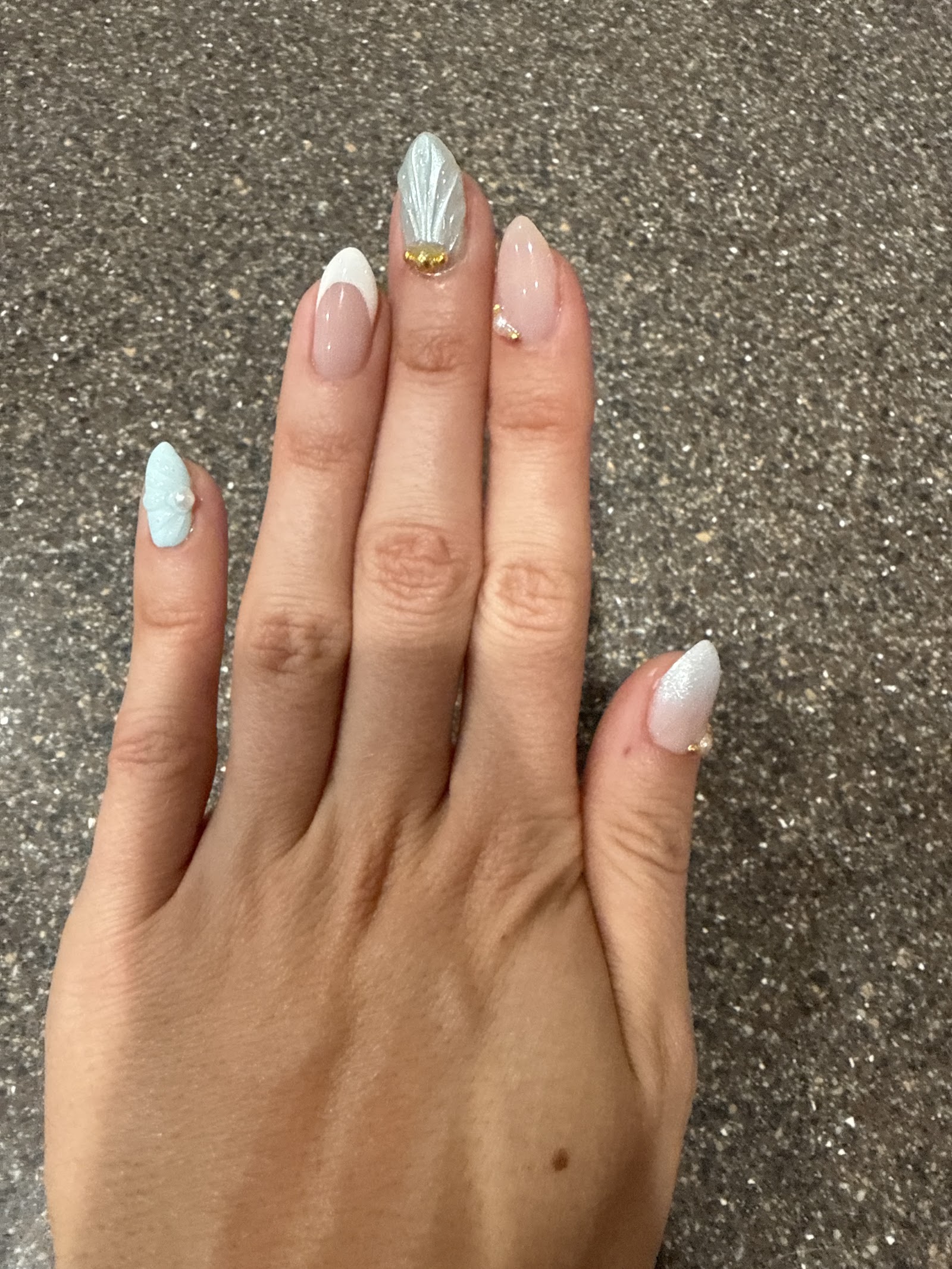 The Nail House LLC nail photo 3